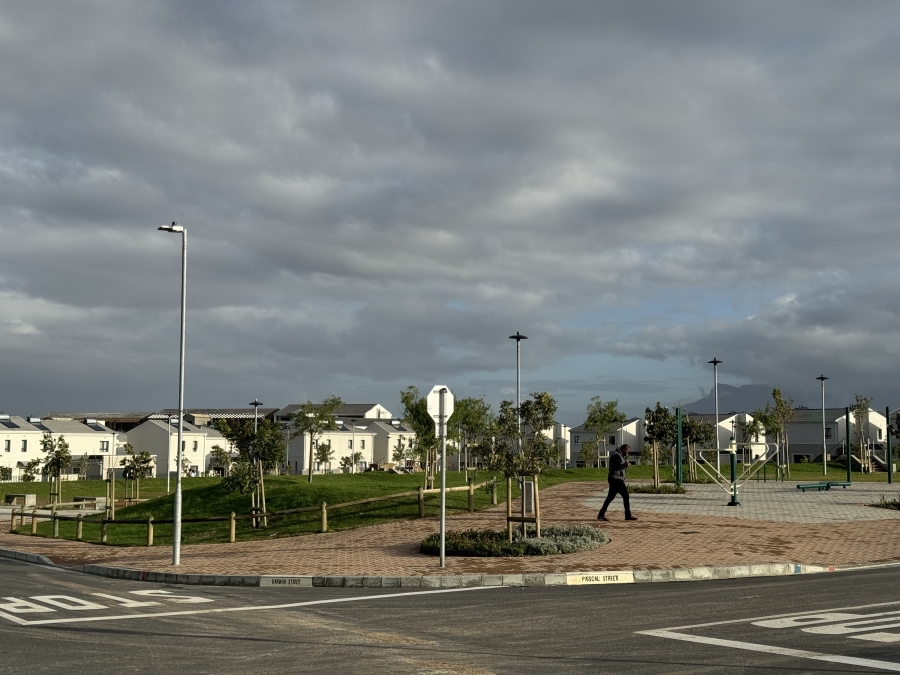 1 Bedroom Property for Sale in Rivergate Western Cape